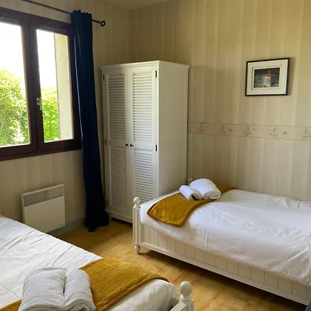 Terre Et Mer, Maison Avec Jardin *